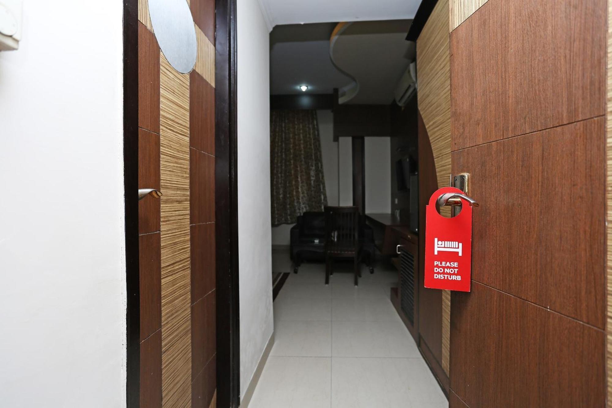 Hotel O Mukut Regency Ghaziabad Exterior photo